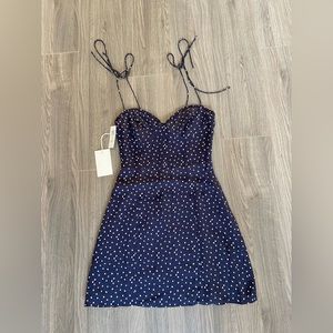 NWT Aritzia Fable Dress